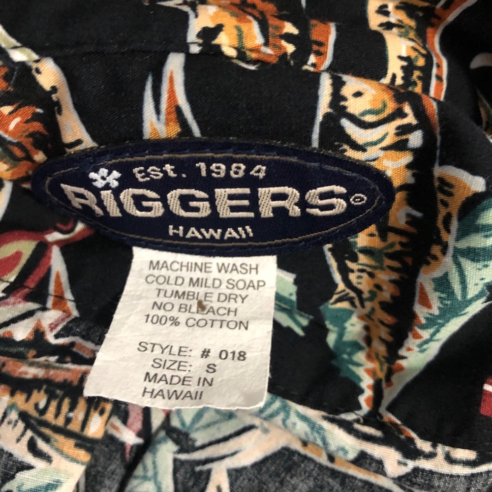 Riggers UH - West Oahu aloha shirt - size S - Picture 5 of 8